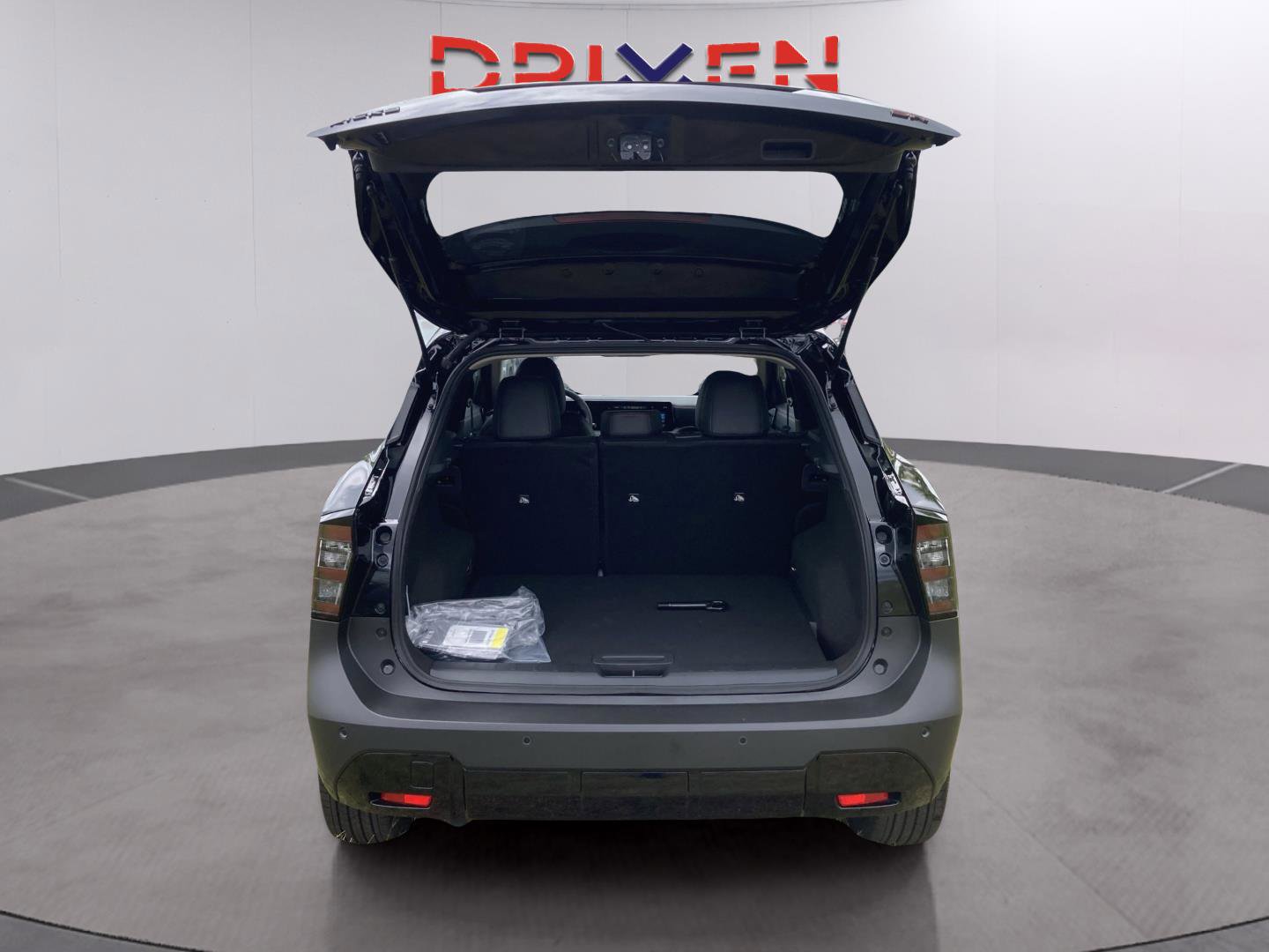 New 2025 Nissan Kicks SR image 40