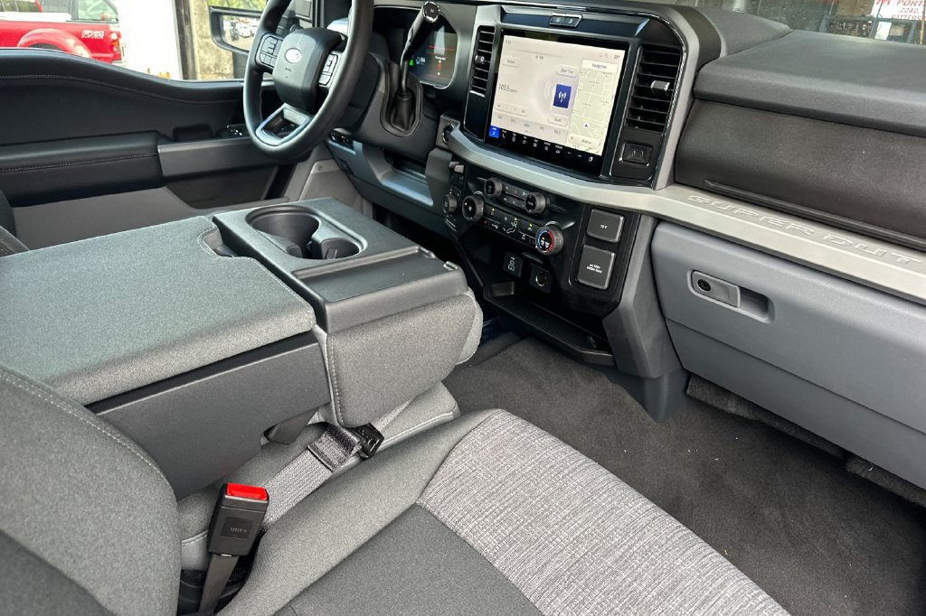 New 2026 Ford F250 XLT w/ XLT Premium Package AWD/4WD image 15