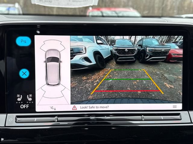 New 2026 Volkswagen Atlas SE w/ Panoramic Sunroof Package image 16