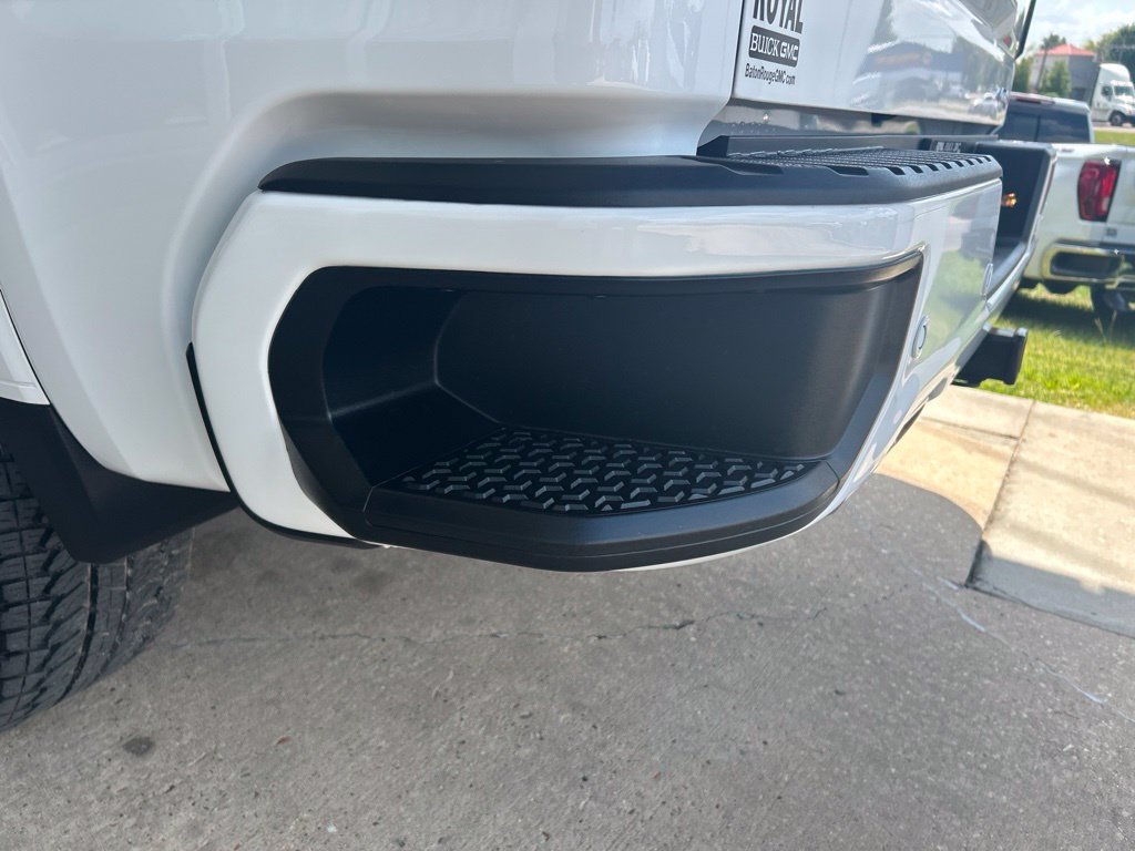 Certified 2026 GMC Sierra 1500 AT4 w/ AT4 Premium Package AWD/4WD image 11