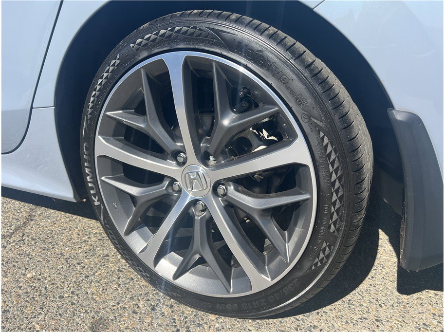 Used 2022 Honda Civic Touring image 9