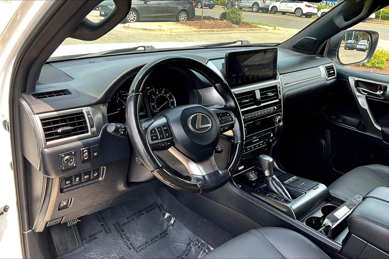 Used 2023 Lexus GX 460 Premium w/ Premium Package AWD/4WD image 13