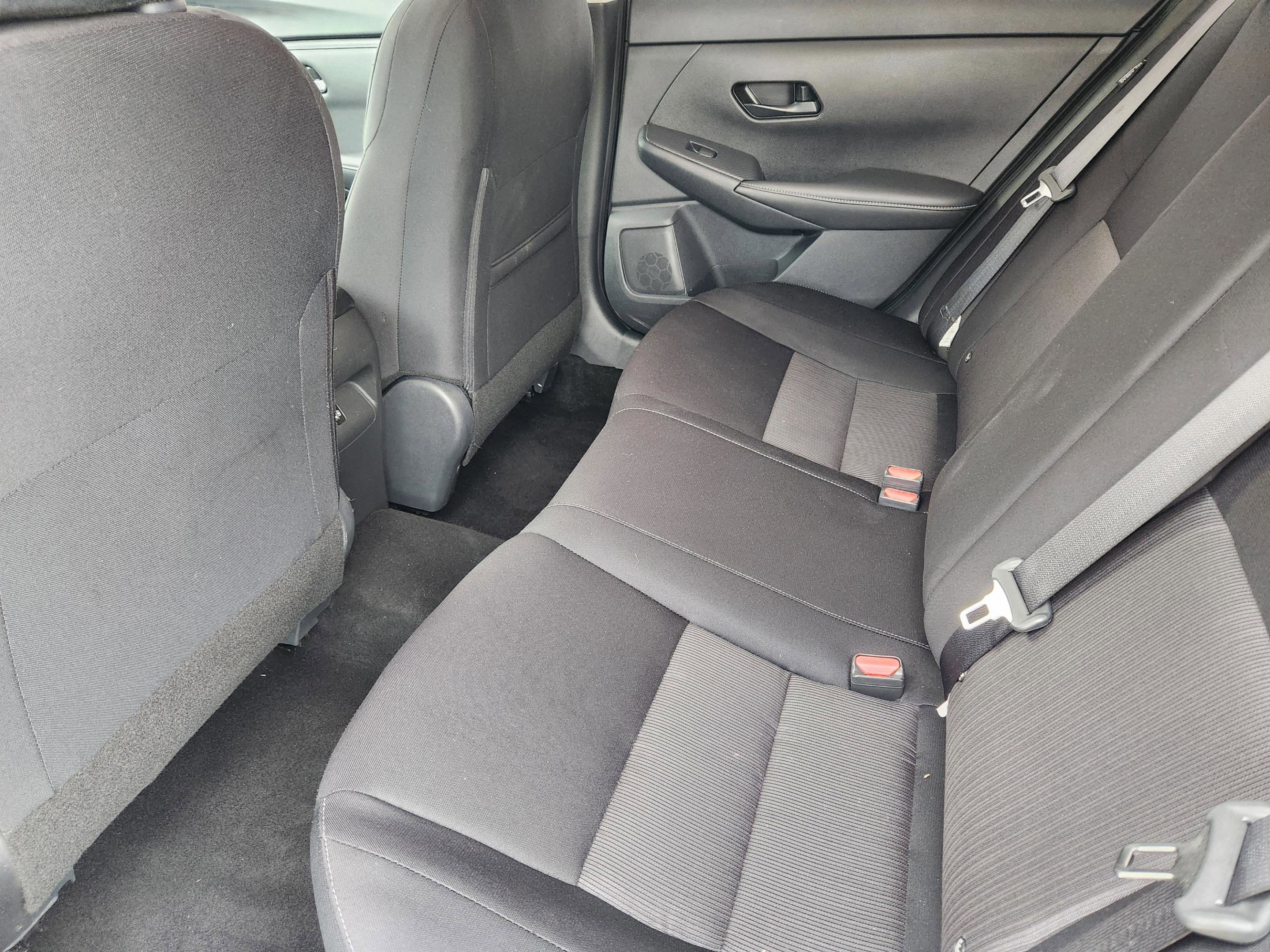 Used 2024 Nissan Sentra SV image 30