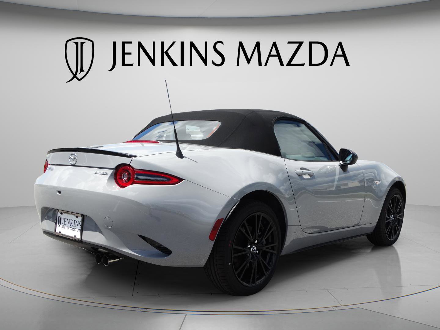 New 2026 MAZDA MX-5 Miata Club w/ Interior Package image 9
