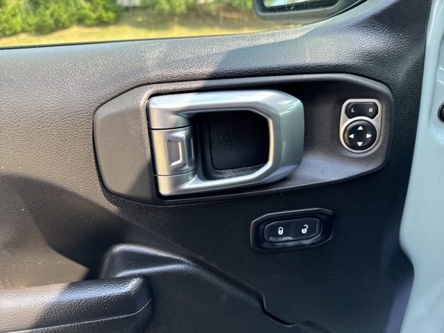 Used 2024 Jeep Wrangler Unlimited Rubicon image 23