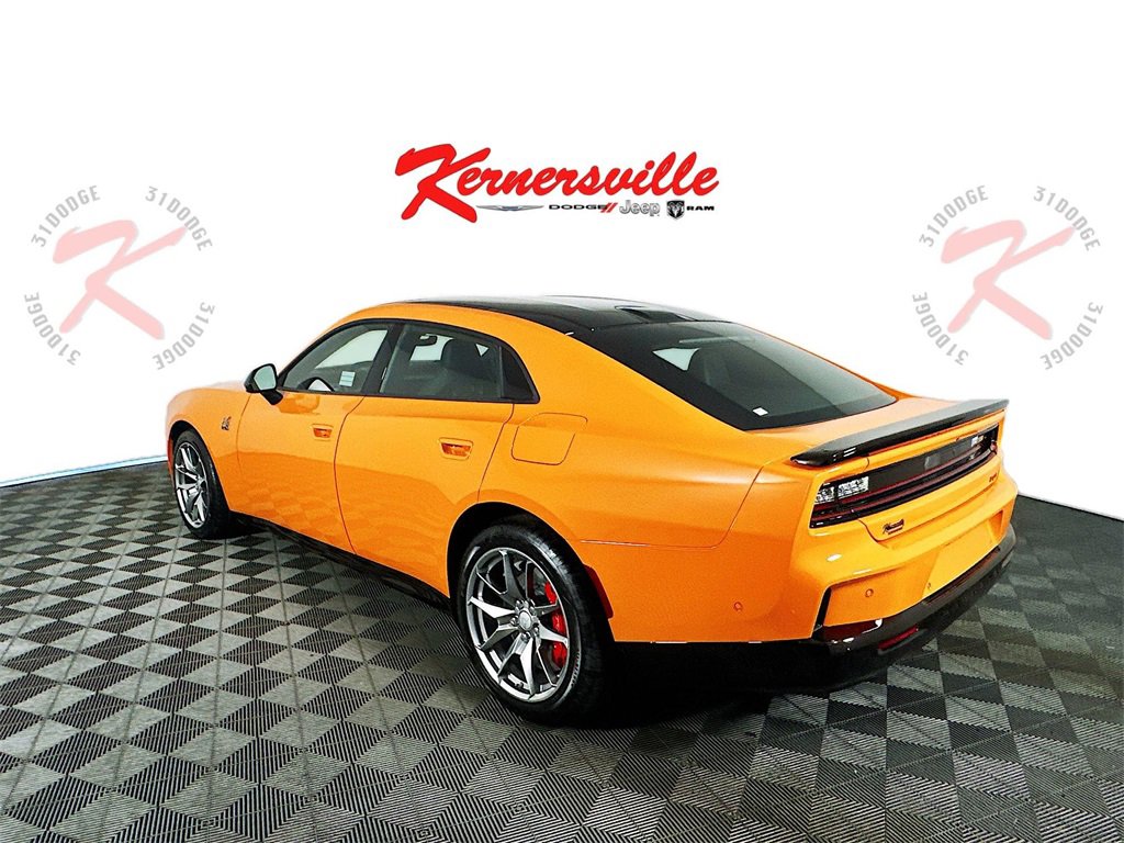 New 2026 Dodge Charger Daytona Scat Pack w/ Track Package image 5