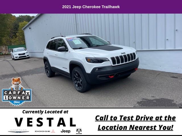 Used 2021 Jeep Cherokee Trailhawk AWD/4WD image 4