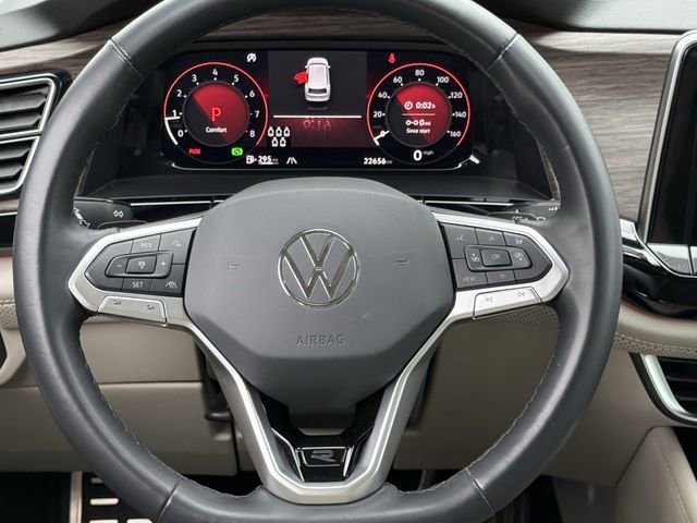 Used 2024 Volkswagen Atlas SEL Premium R-Line AWD/4WD image 10
