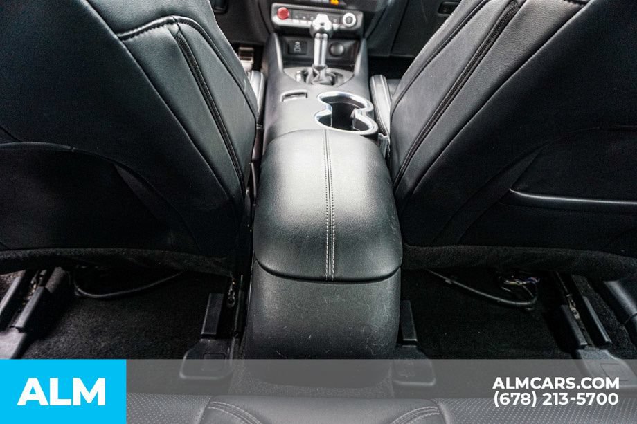 Used 2025 Ford Mustang Premium RWD image 30