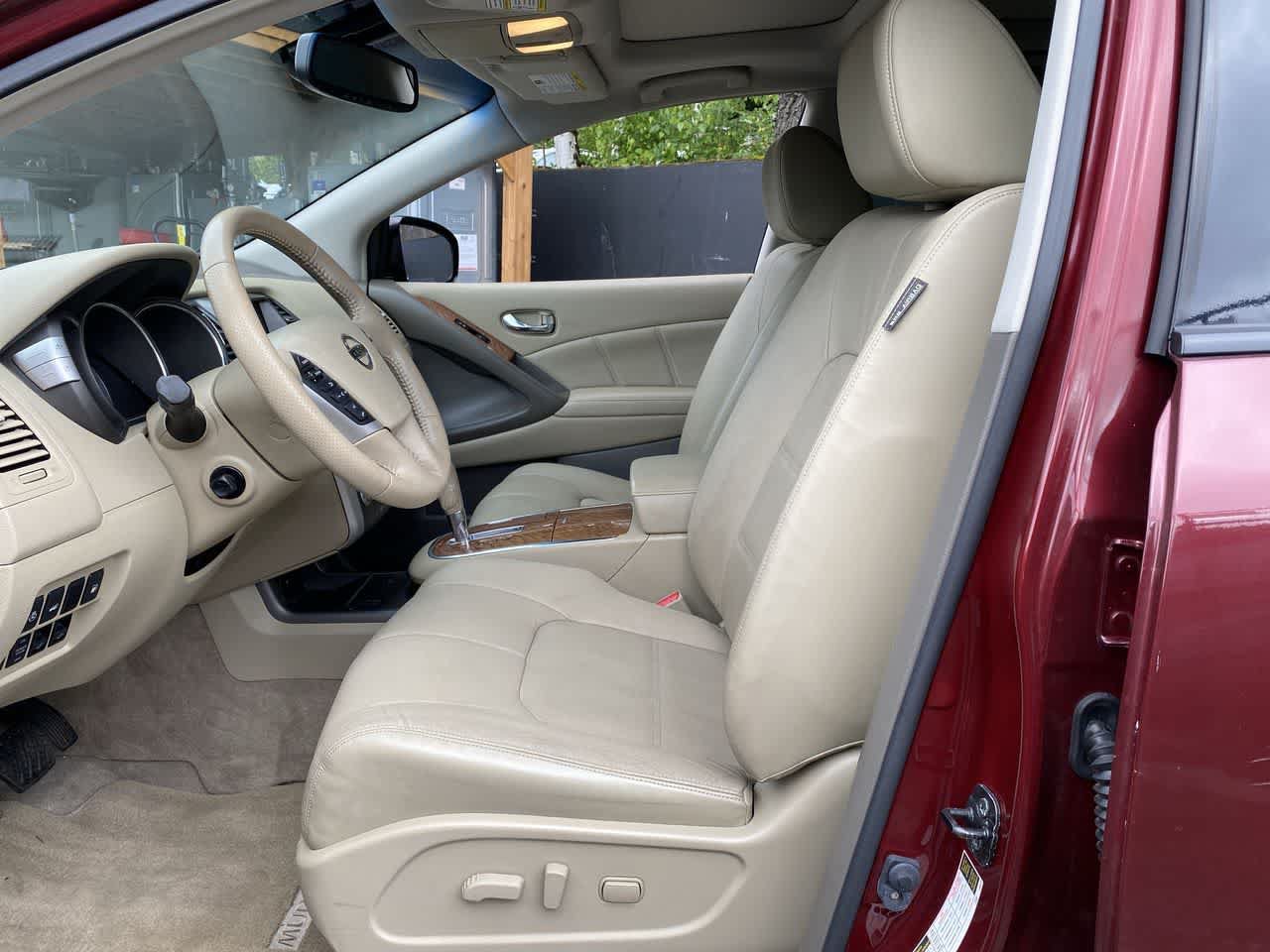 Used 2012 Nissan Murano LE w/ Platinum Pkg AWD/4WD image 15