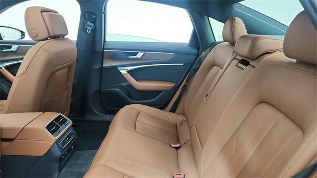 Used 2025 Audi A6 2.0T Premium image 28
