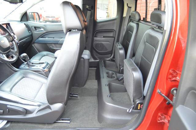 Used 2015 Chevrolet Colorado Z71 image 14