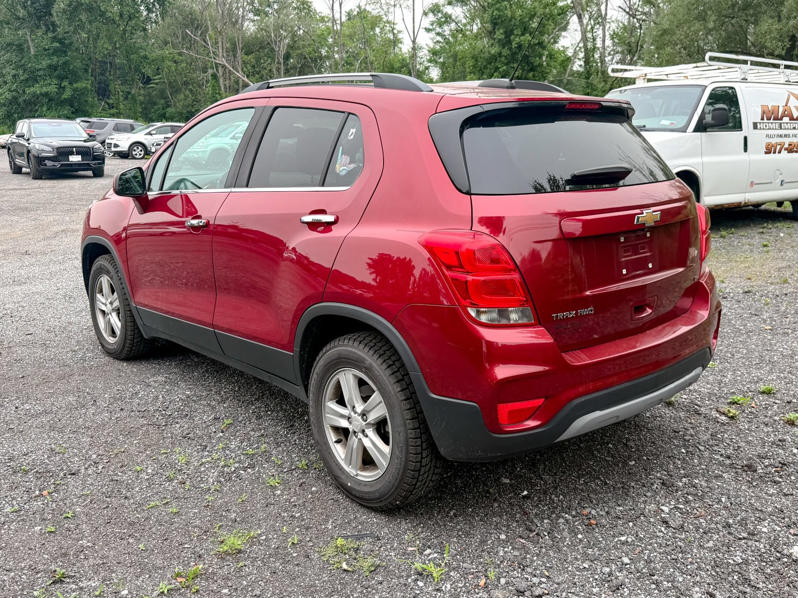 Used 2020 Chevrolet Trax LT w/ LT Convenience Package AWD/4WD image 4