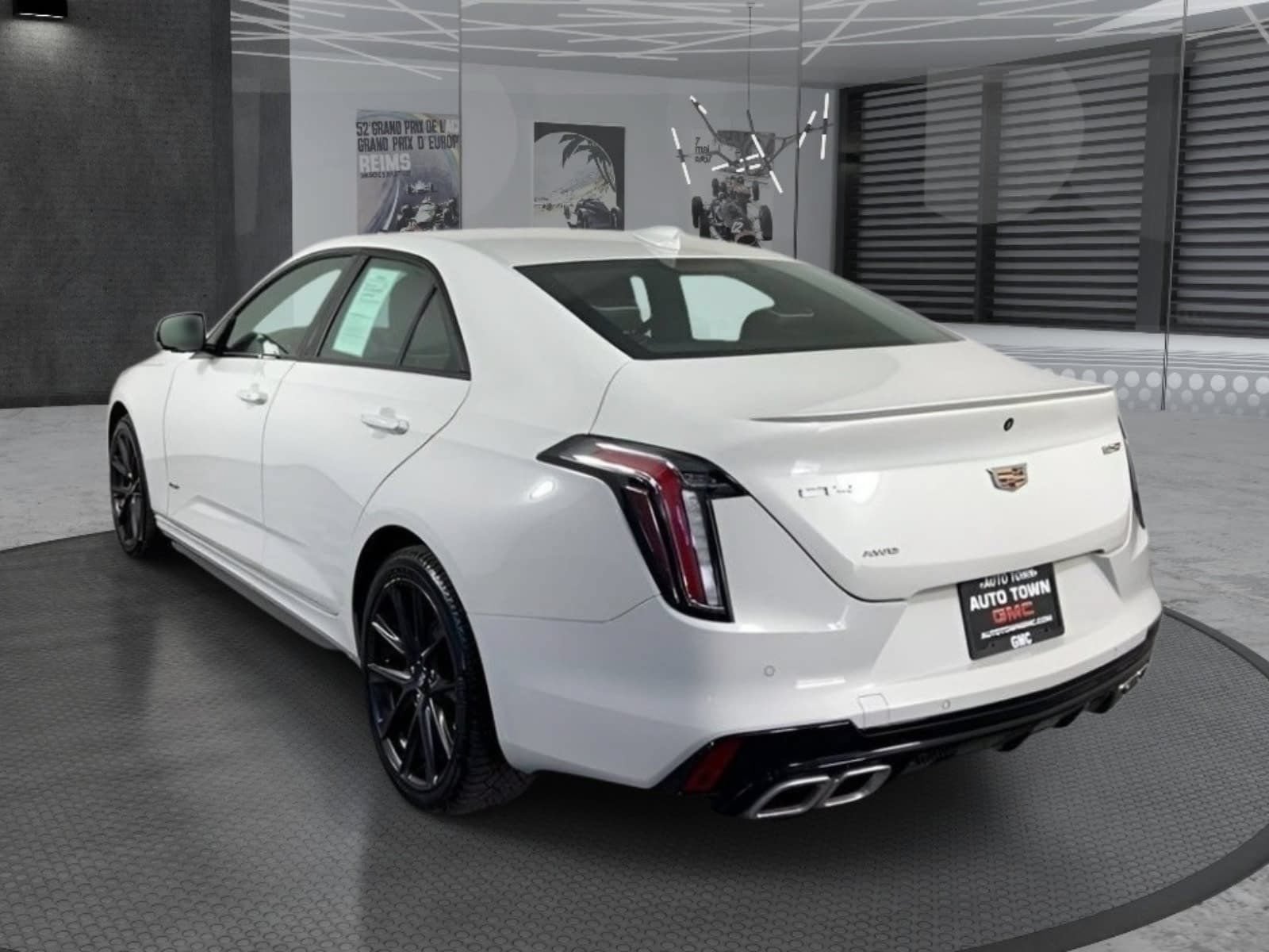 Used 2022 Cadillac CT4 V w/ Technology Package AWD/4WD image 7