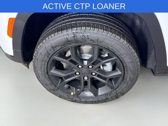 New 2025 Jeep Grand Cherokee L Limited image 33