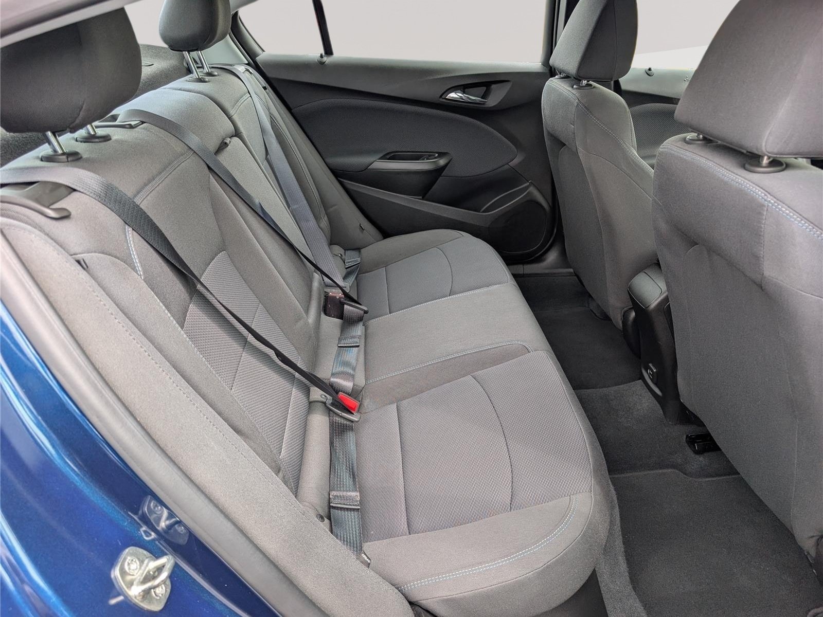 Used 2019 Chevrolet Cruze LT w/ Convenience Package FWD image 13