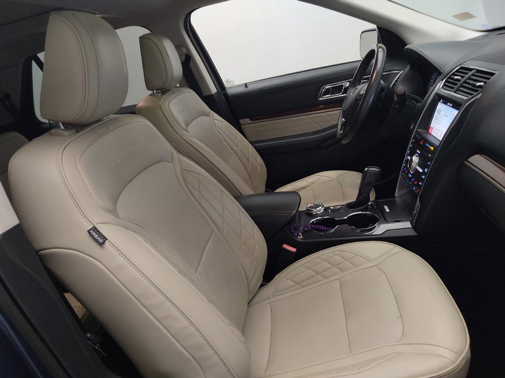 Used 2019 Ford Explorer Platinum AWD/4WD image 20