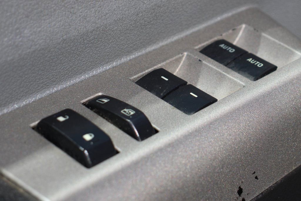 Used 2015 Ford F550 4x4 Crew Cab Super Duty image 16