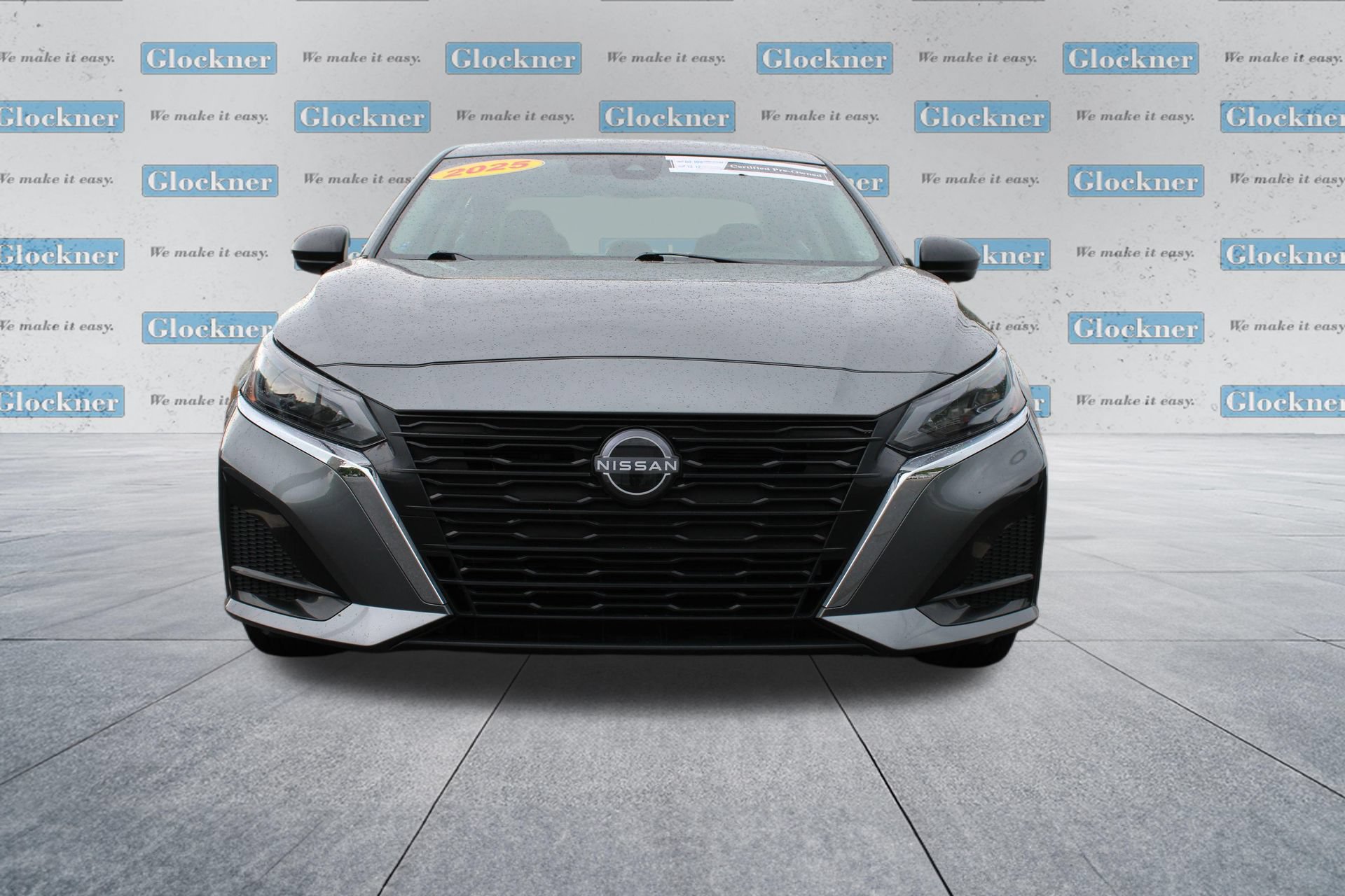 Used 2025 Nissan Altima 2.5 SV FWD image 2