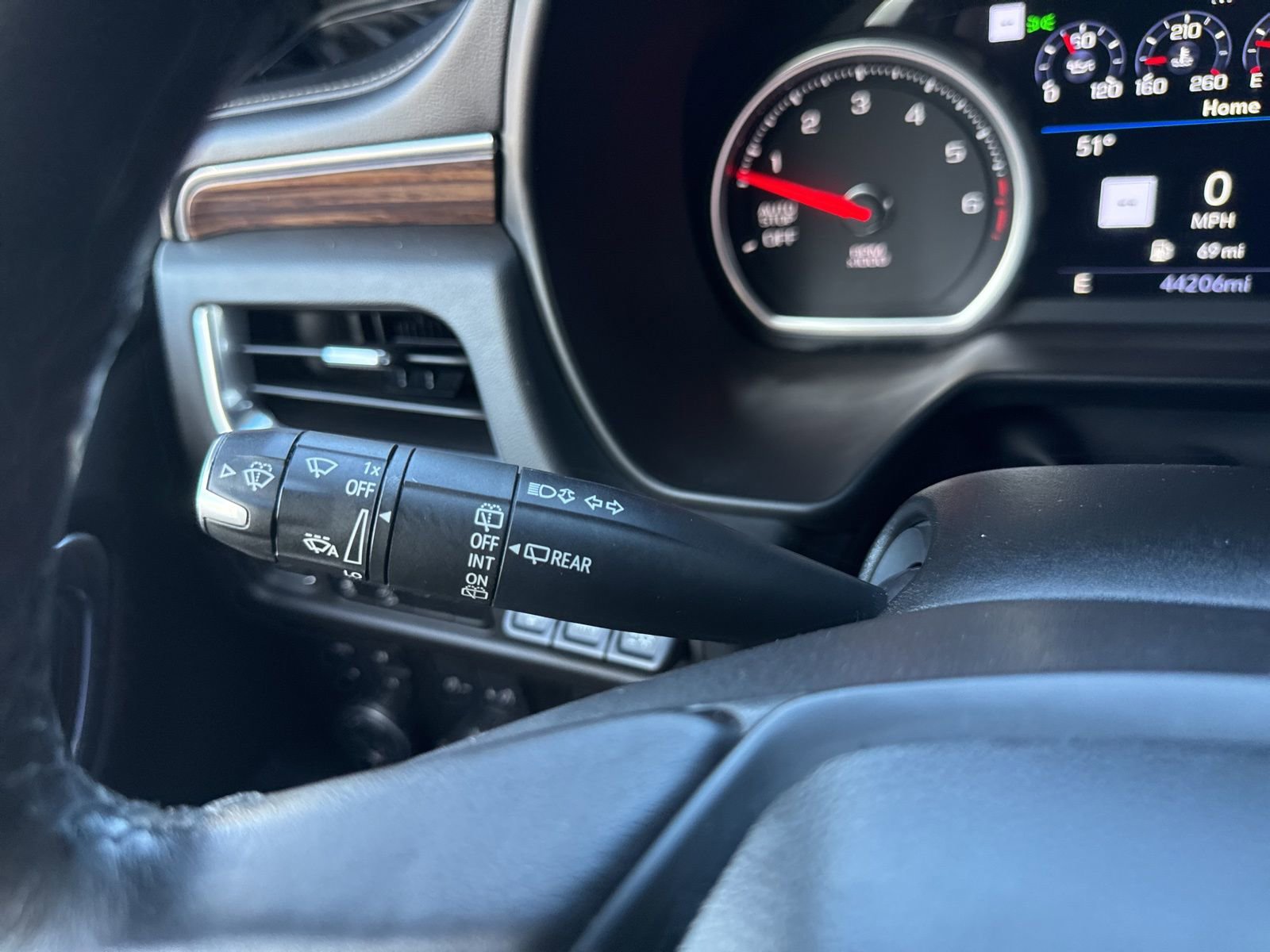 Used 2021 Chevrolet Tahoe High Country image 36