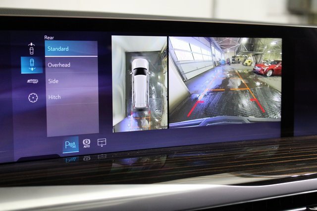 New 2026 Cadillac Escalade ESV Luxury w/ Touring Package image 17