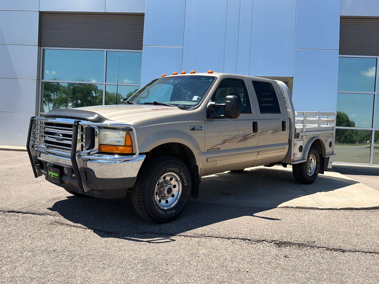 Used 2001 Ford F350 XLT AWD/4WD image 1