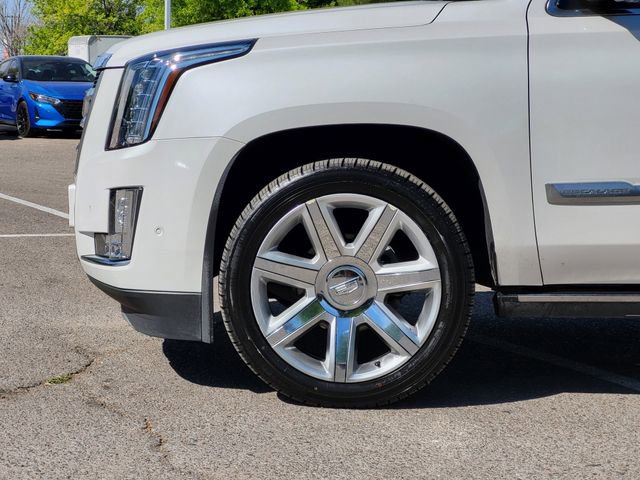 Used 2019 Cadillac Escalade Premium Luxury image 6
