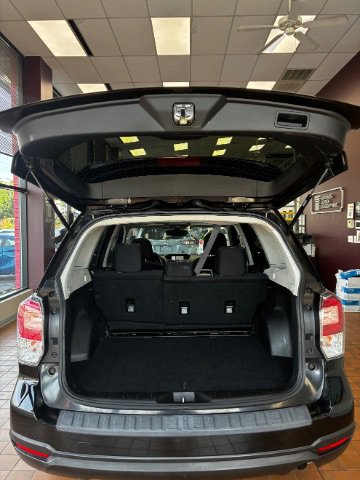 Used 2017 Subaru Forester 2.5i Premium w/ Popular Package #2A AWD/4WD image 14