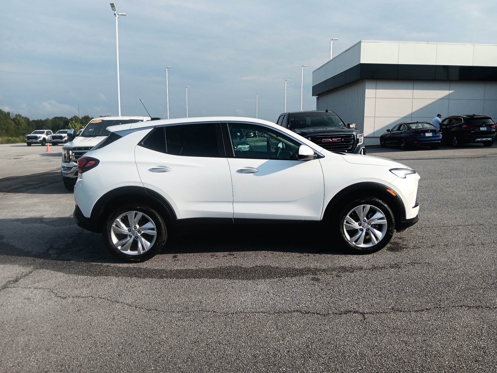 New 2026 Buick Encore GX Preferred FWD image 7