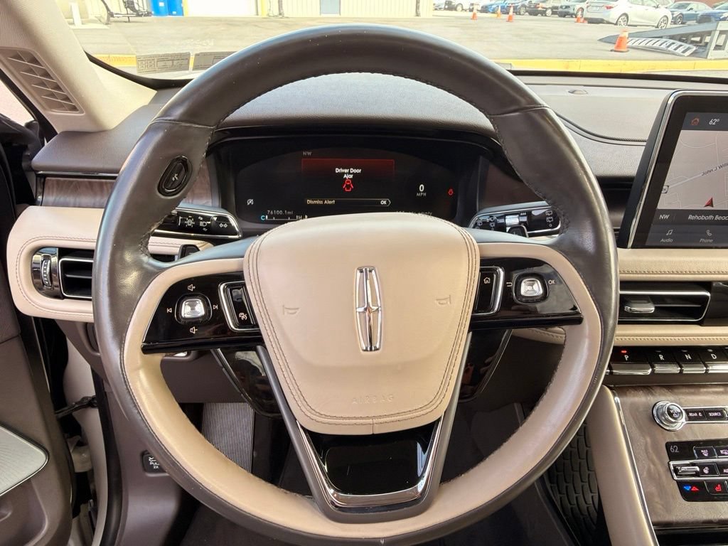 Used 2020 Lincoln Aviator Reserve w/ Equipment Group 202A AWD/4WD image 16