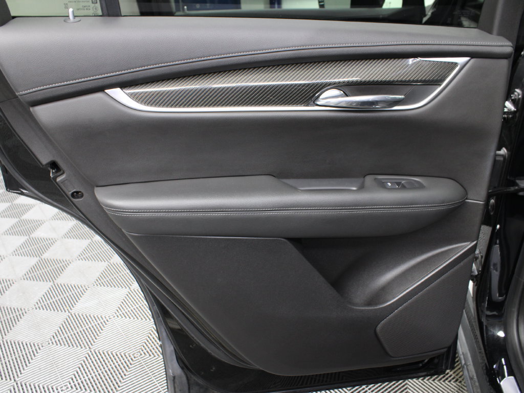 Used 2022 Cadillac XT6 Sport w/ Technology Package AWD/4WD image 70