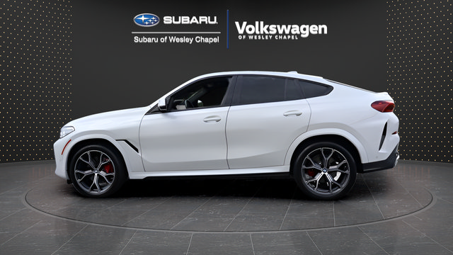 Used 2022 BMW X6 xDrive40i w/ Executive Package AWD/4WD image 5