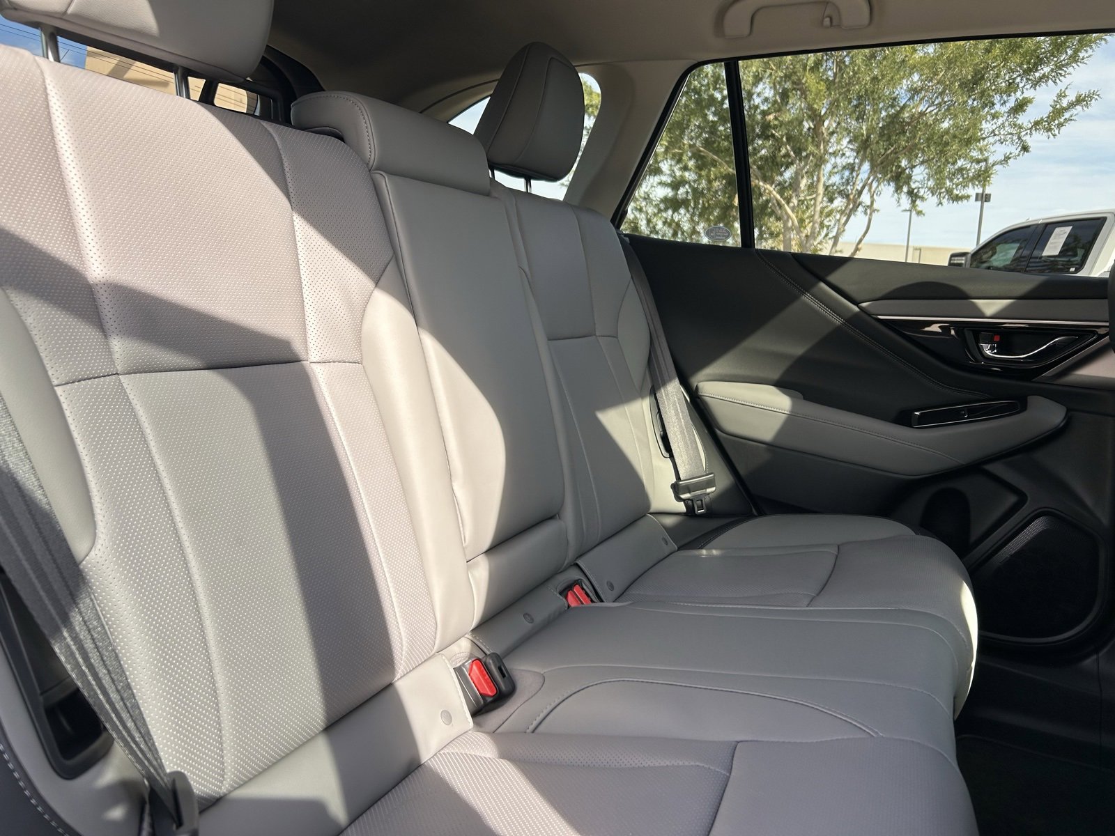 Used 2025 Subaru Outback Limited XT image 16