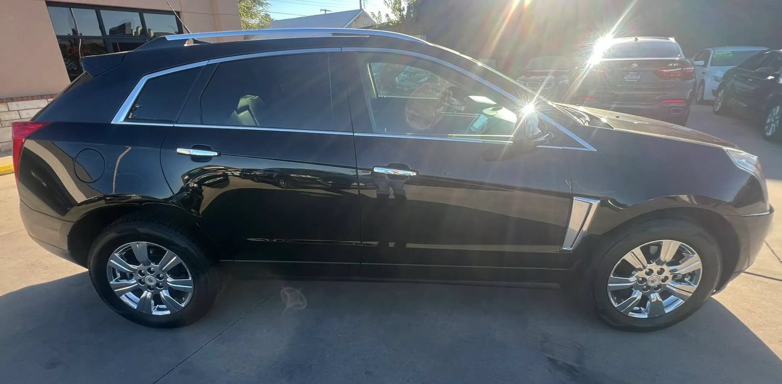 Used 2014 Cadillac SRX Luxury w/ Driver Awareness Package FWD image 10