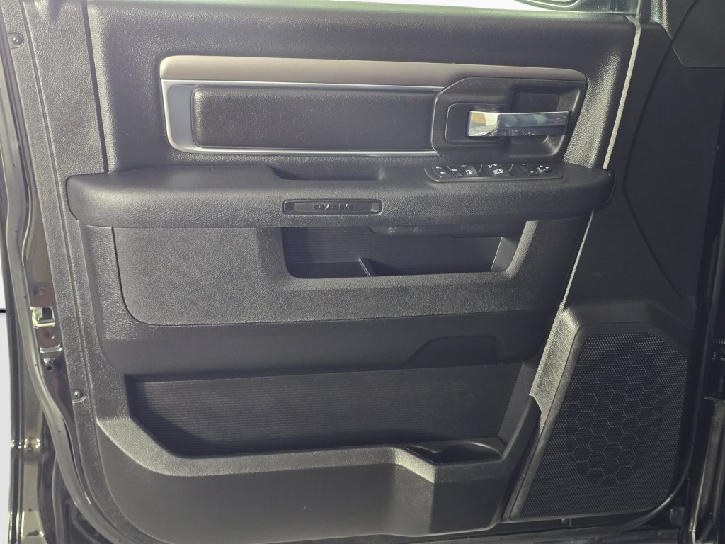 Used 2021 RAM 1500 Warlock AWD/4WD image 31