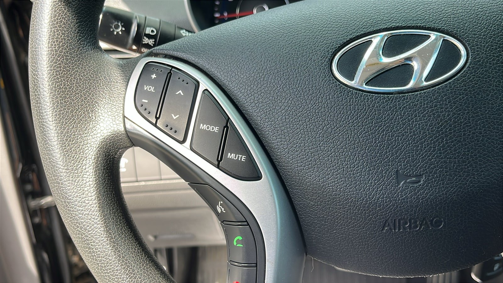 Used 2011 Hyundai Elantra GLS w/ Preferred Equipment Pkg 3 FWD image 13