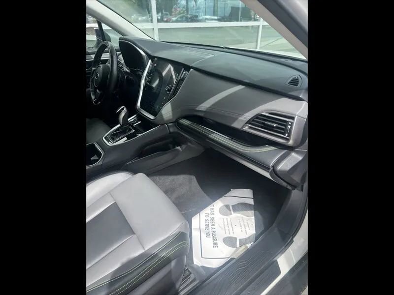 Used 2024 Subaru Outback Onyx Edition AWD/4WD image 22