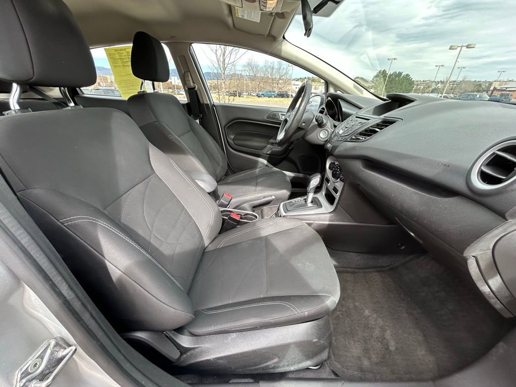 Used 2016 Ford Fiesta SE FWD image 29