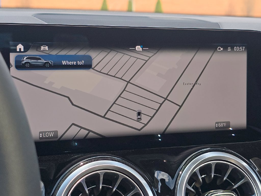 New 2026 Mercedes-Benz GLB 250 4MATIC image 4