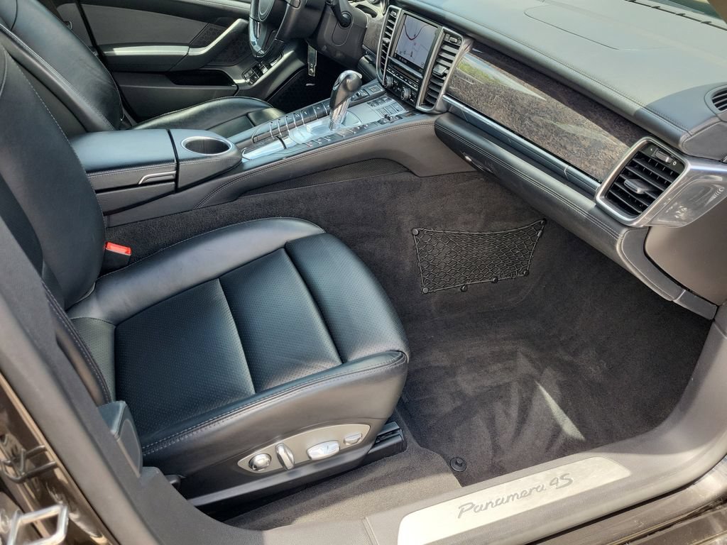 Used 2012 Porsche Panamera 4S image 15