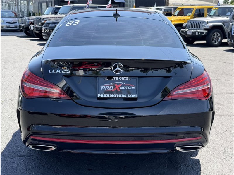 Used 2017 Mercedes-Benz CLA 250 4MATIC image 5