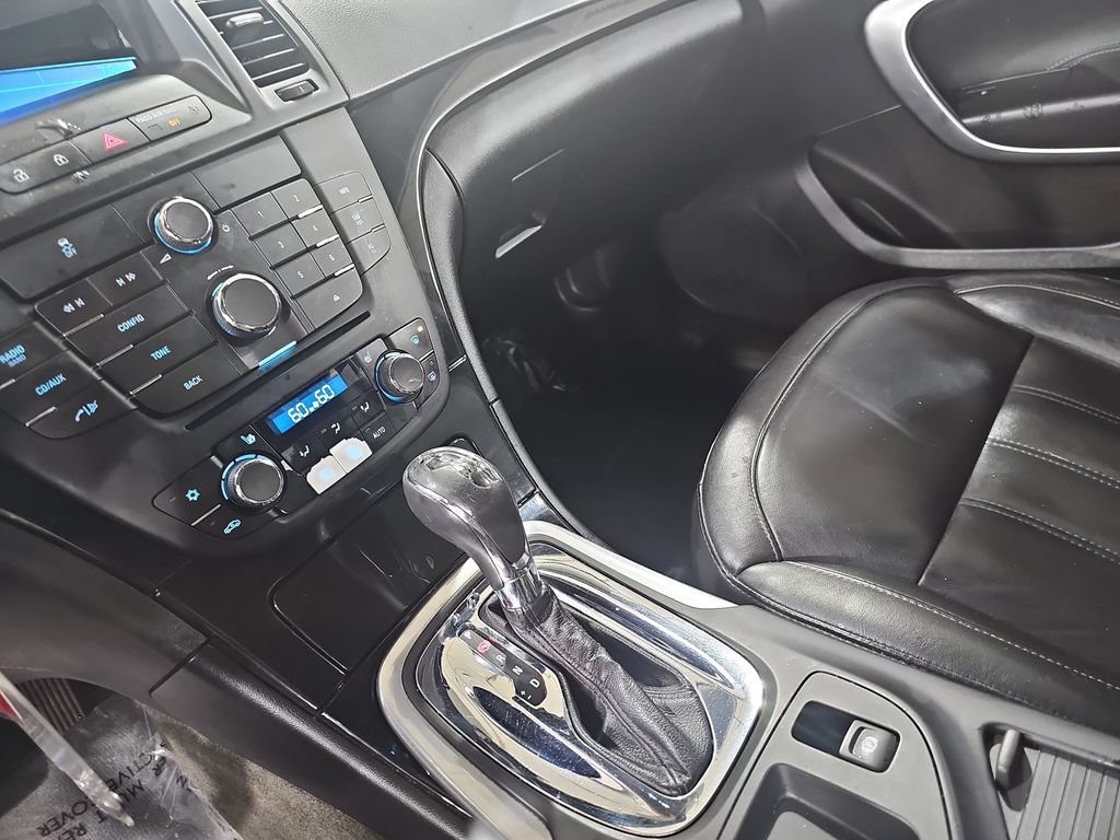 Used 2011 Buick Regal CXL FWD image 26