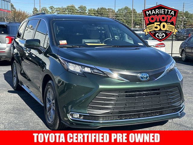 Certified 2022 Toyota Sienna XLE