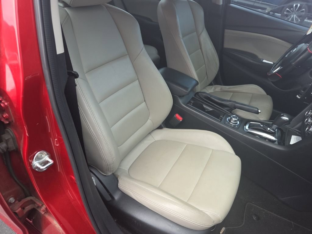 Used 2015 MAZDA MAZDA6 Touring w/ Touring Technology Package image 10