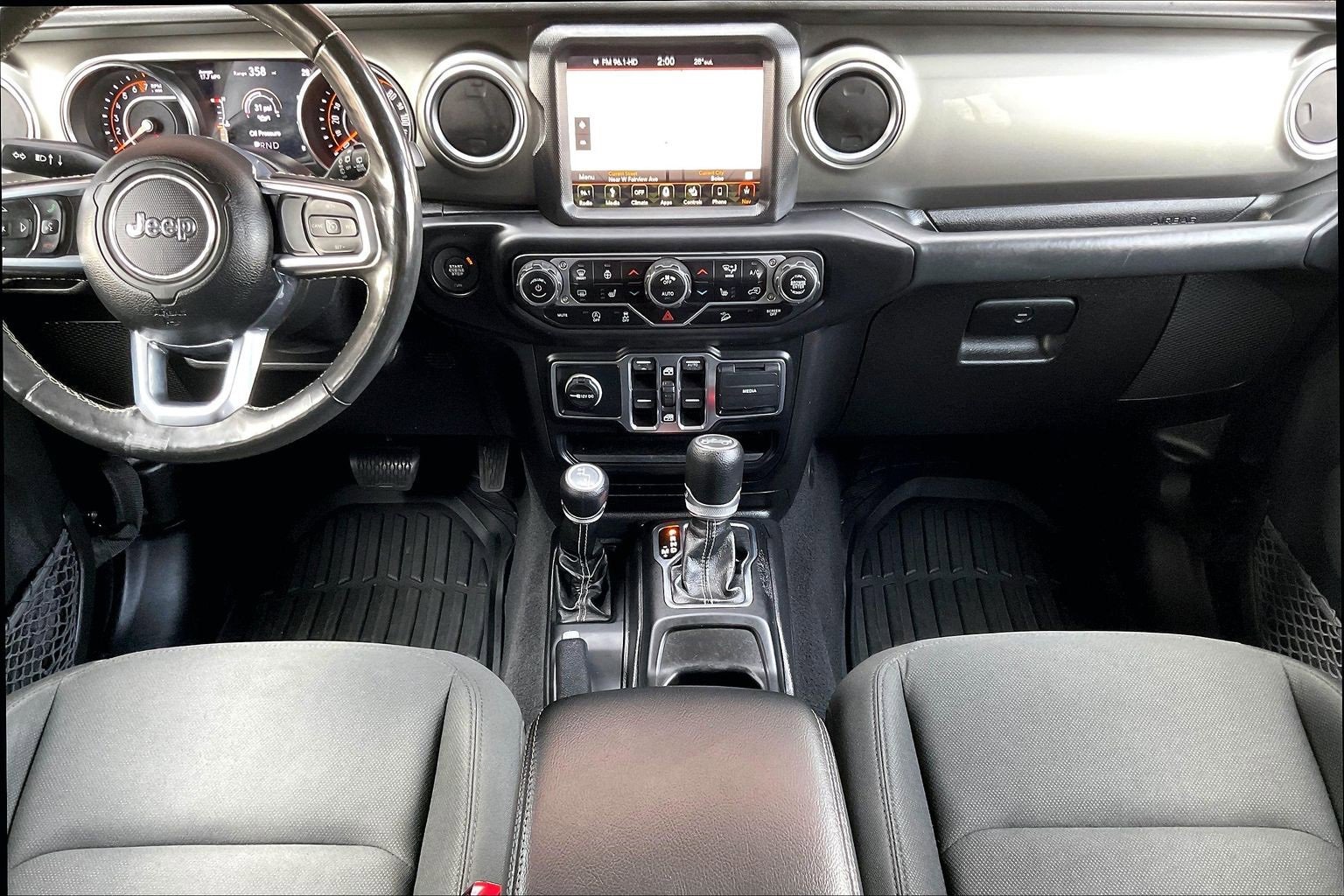 Used 2019 Jeep Wrangler Unlimited Sahara w/ Uconnect 4C Nav & Sound Group image 7