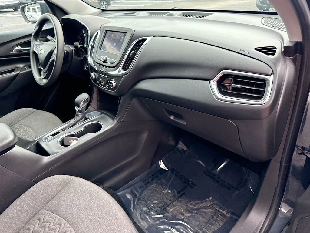 Used 2023 Chevrolet Equinox LT image 27