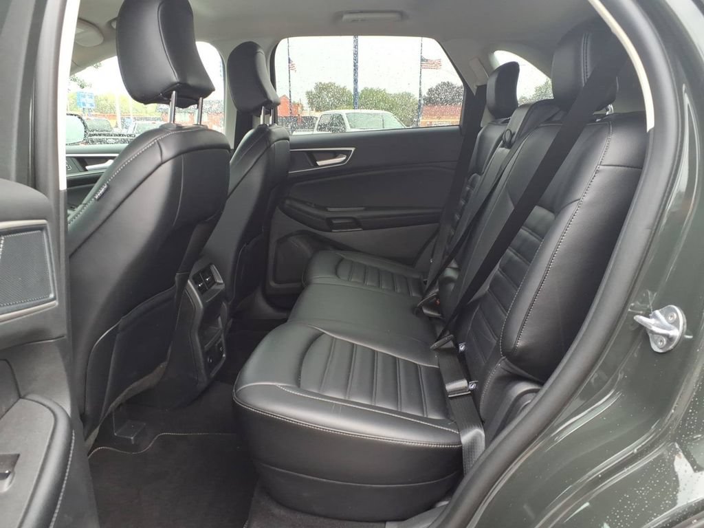 Used 2024 Ford Edge SEL w/ Convenience Package AWD/4WD image 10