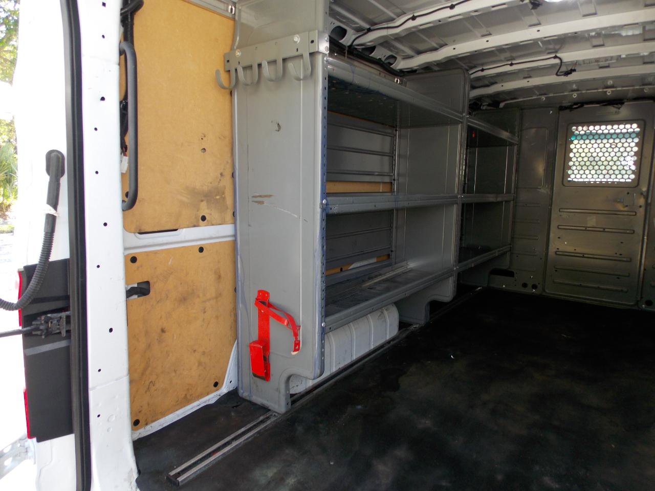 Used 2021 Nissan NV 2500 SV RWD image 16