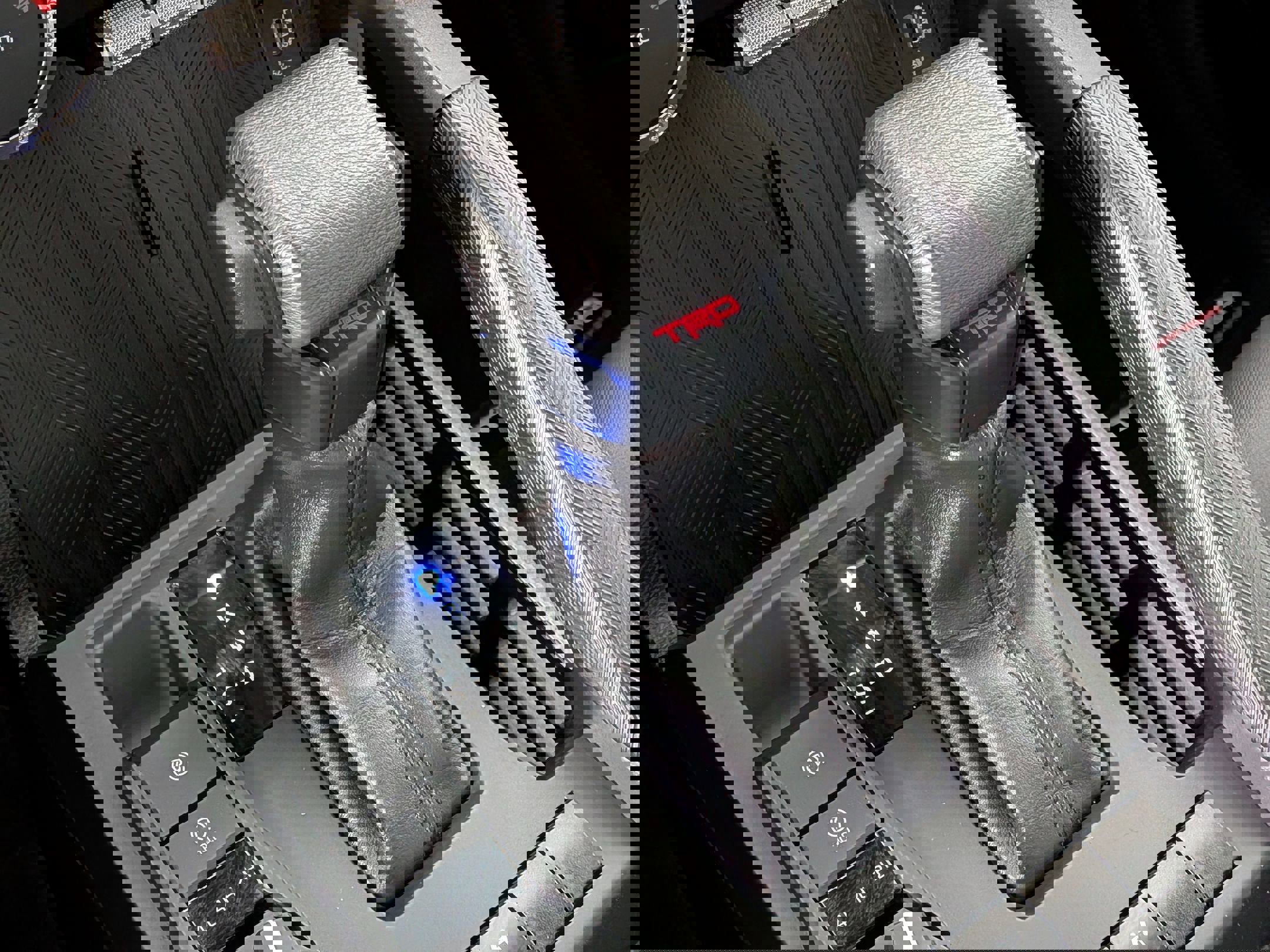 Used 2025 Toyota Tacoma TRD Off-Road image 23