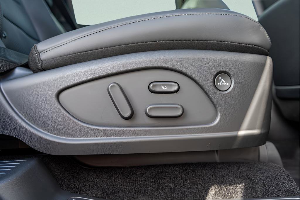 Used 2026 Hyundai Palisade Calligraphy image 22